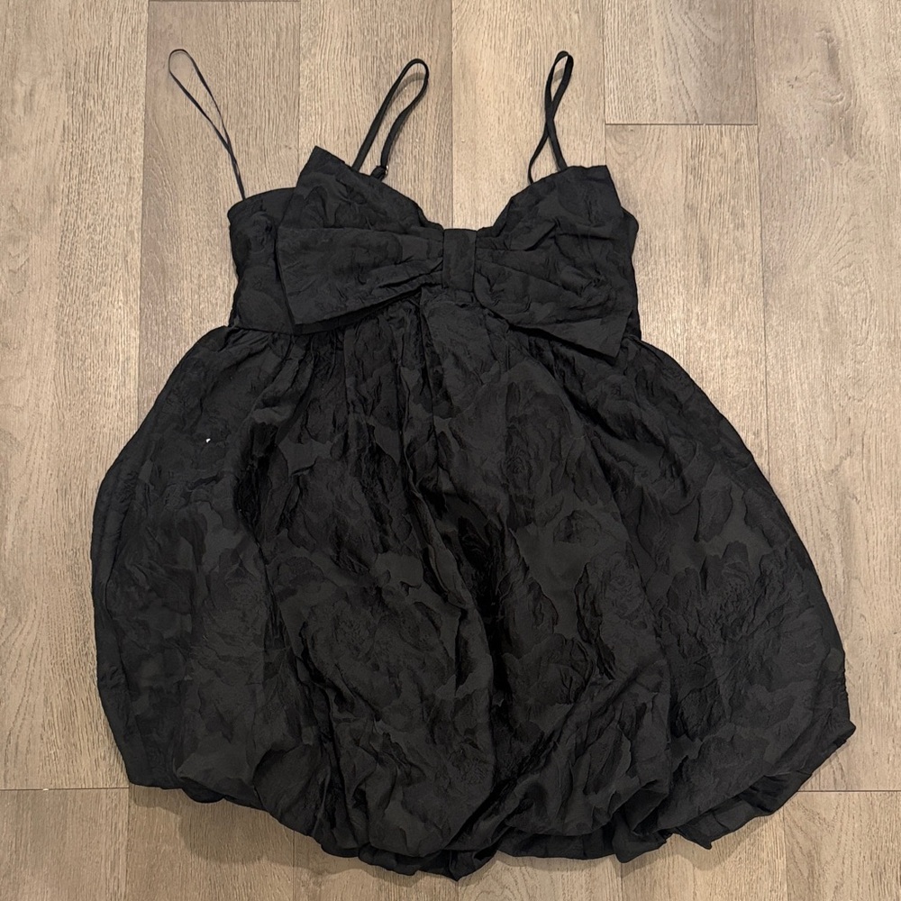 Women’s Black Bow-Front Party Dress